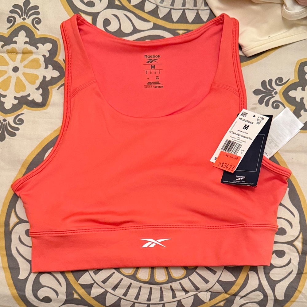 Reebok Women's Vibrant Coral Sports Bra- NWT Size Medium